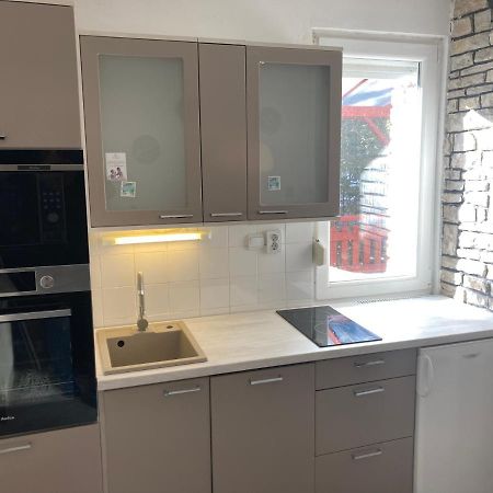 Siraly Apartman Balatonfůzfő Exteriér fotografie